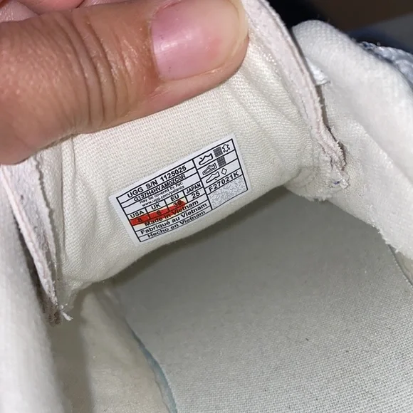 COPY - Women’s UGG Marin Lace Up Platform Shoes #9 - Picture 6 of 7